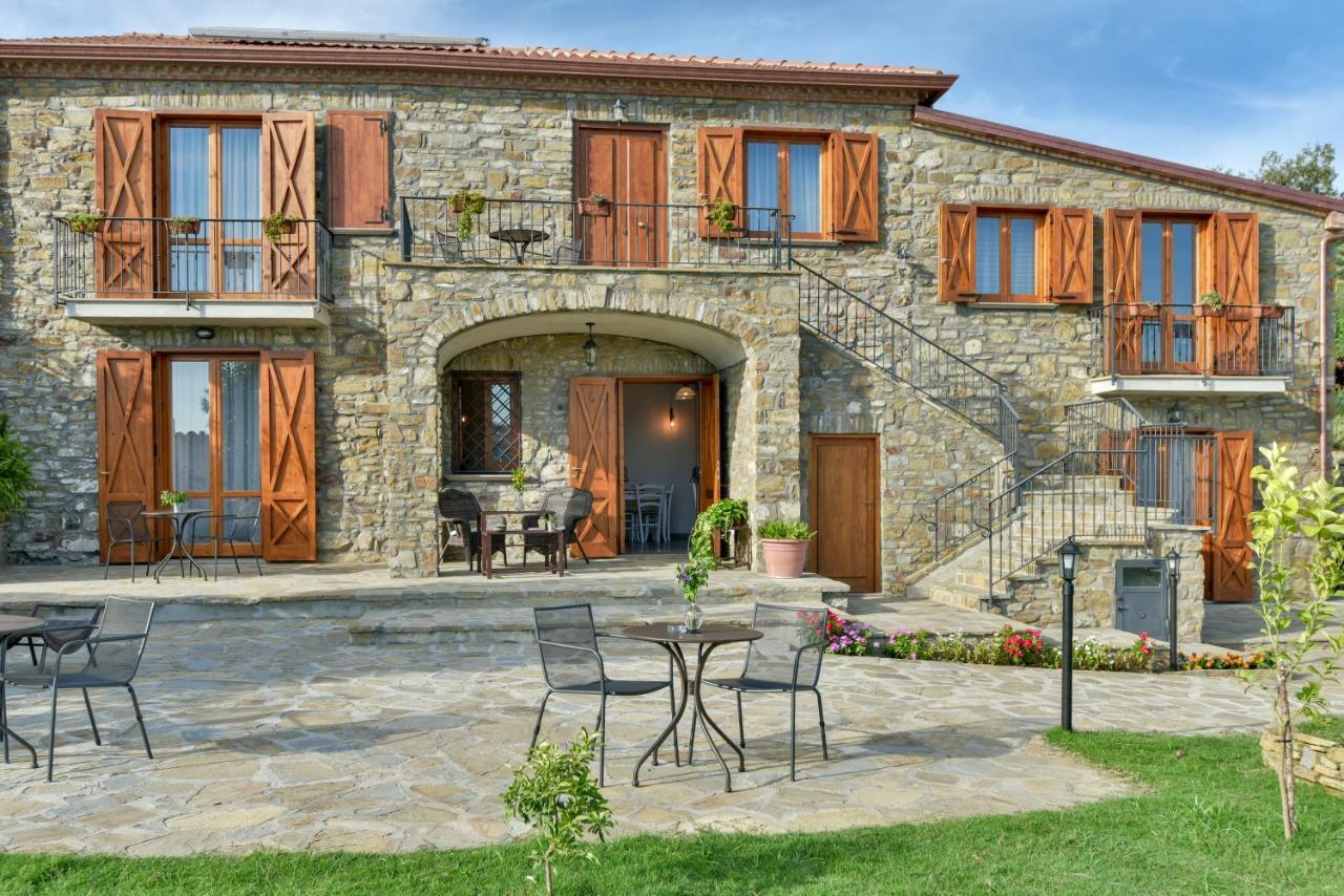カステッラバーテ Casa Amigdala Bed & Breakfast エクステリア 写真